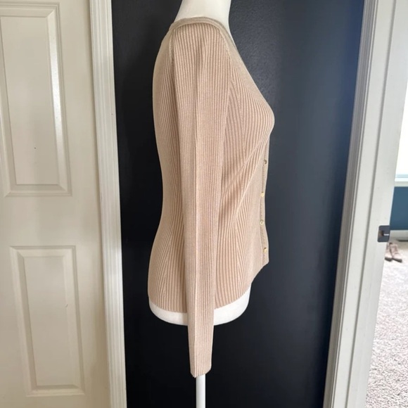 ME + EM Ribbed Knit Gold Button Front V-Neck Cardigan
size Small - Picture 7 of 12